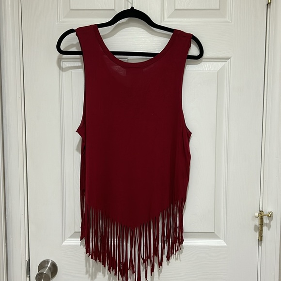 Shyanne women’s size large tank with fringes - Picture 5 of 5